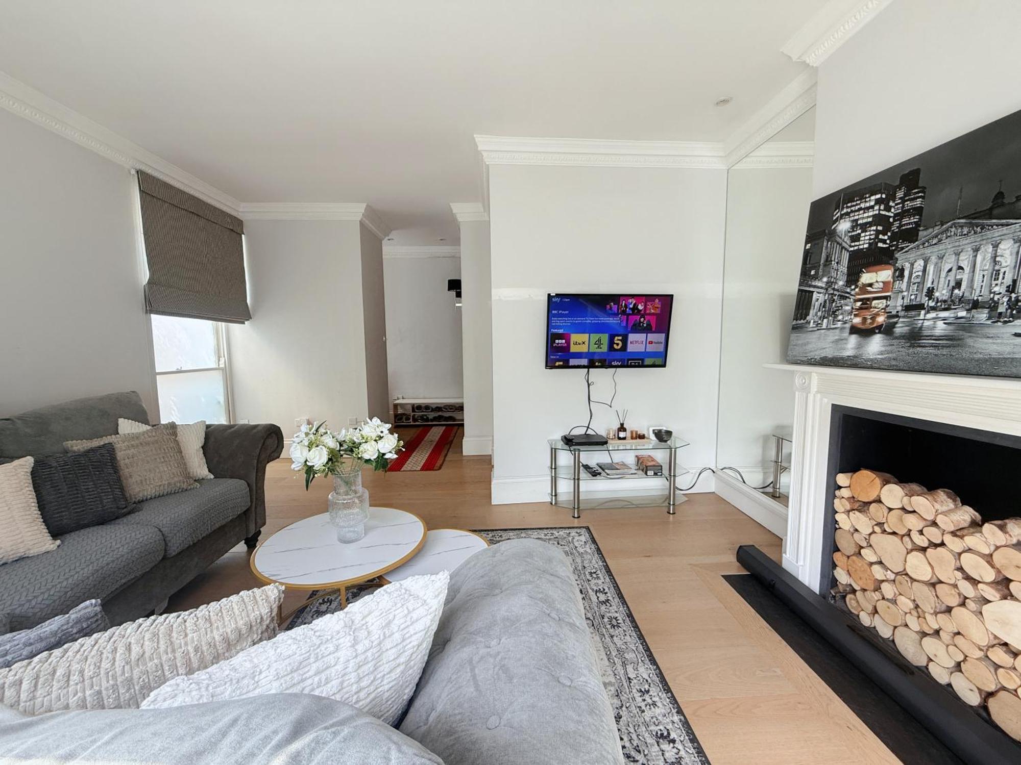 Spacious And Cosy 3Brs 5F House In Heart Of London Exteriör bild