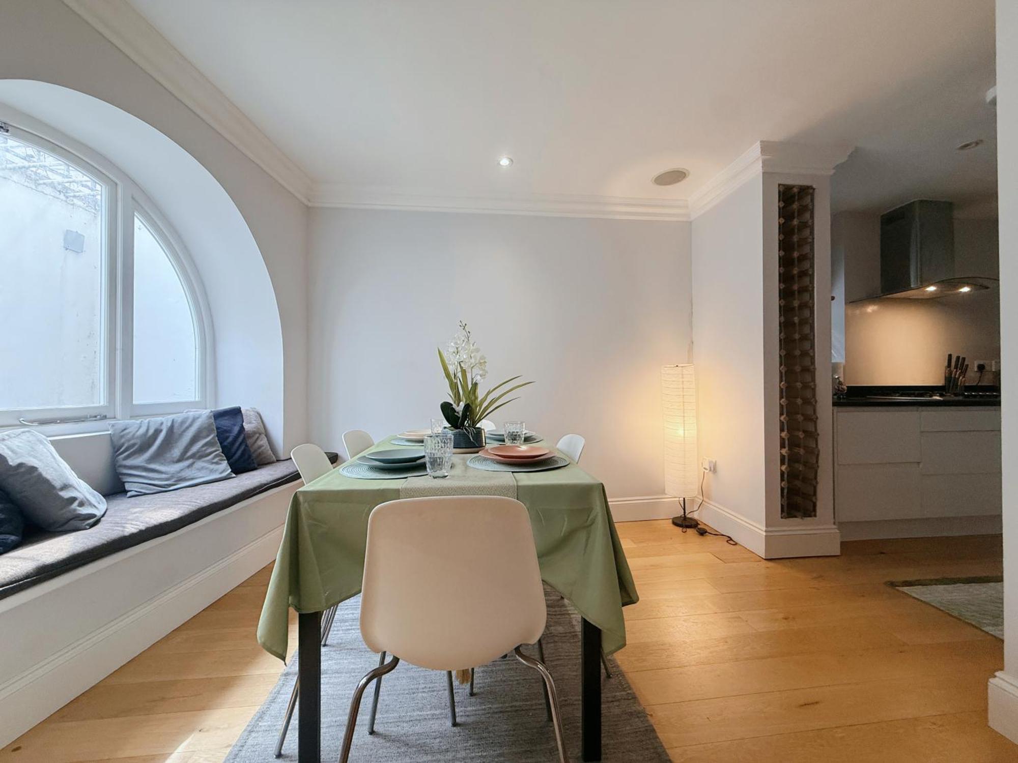 Spacious And Cosy 3Brs 5F House In Heart Of London Exteriör bild