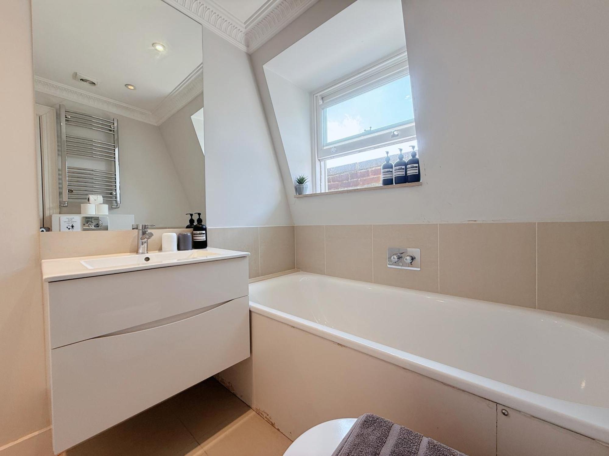 Spacious And Cosy 3Brs 5F House In Heart Of London Exteriör bild